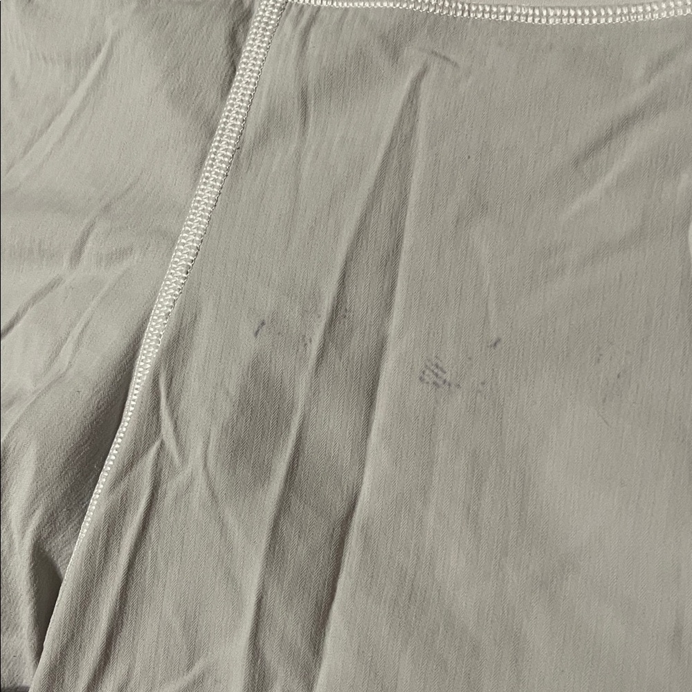 Lululemon Speed Up Short Long *4" Updated Fit | Size 6 - Picture 5 of 7